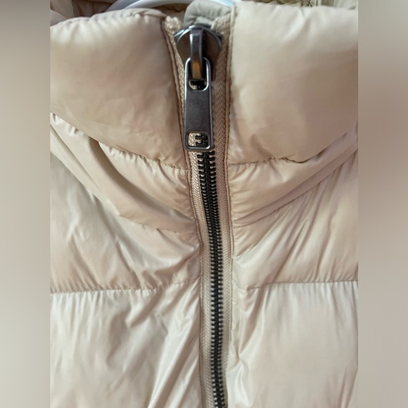 Dynamite // Quilted Puffer Jacket - Picture 4 of 5